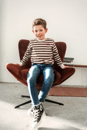 gestreepte bruine met beige ecru pull b.nosy jongens